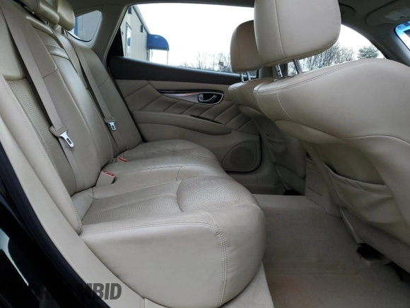 2015 Infiniti Q70 with VIN JN1BY1PR5FM830652, listed as a Copart auction lot 52894625 with 102,387 mi miles and Salvage Title. Bid and sale history available at DreamBid. Image 11.