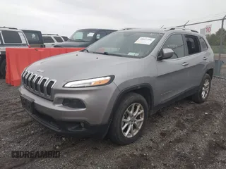 2014 Jeep Cherokee Latitude with VIN 1C4PJMCS5EW198112, listed as a IAAI auction lot 40417706 with 169,921 mi miles. Bid and sale history available at carsss.com. Image 2.