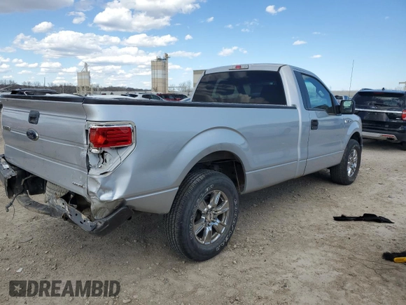 2012 Ford F-150 XL z VIN 1FTMF1CM6CKE21136, wystawiony jako Copart lot #48614935 z przebiegiem 157 107 mil mil oraz Szkoda całkowita • Salvage title. Historia ofert i sprzedaży dostępna na DreamBid. Obrazek 3.