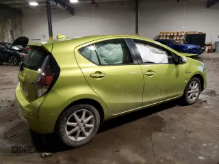 2015 Toyota Prius One z VIN JTDKDTB37F1106339, wystawiony jako Copart lot #56647585 z przebiegiem Nie podano mil oraz Szkoda całkowita • Salvage title. Historia ofert i sprzedaży dostępna na DreamBid. Obrazek 3.