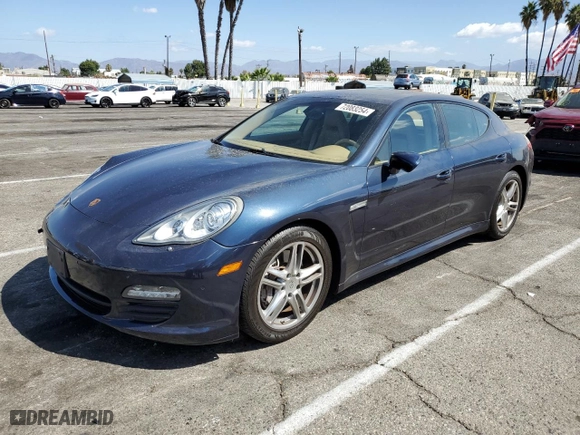 2012 Porsche Panamera with VIN WP0AA2A79CL018752, listed as a Copart auction lot 72083254 with 140,361 mi miles and Salvage Title. Bid and sale history available at carsss.com. Image 1.