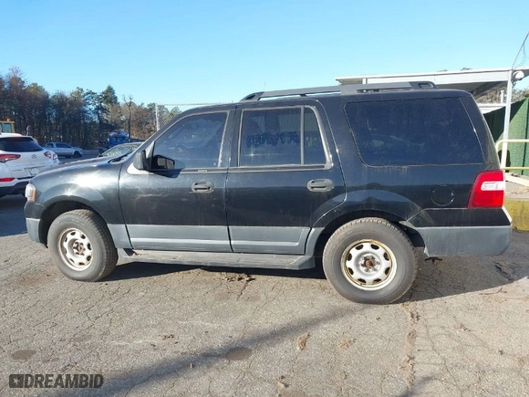 2016 Ford Expedition XL with VIN 1FMJU1GT3GEF28462, listed as a IAAI auction lot 41471208 with 194,800 mi miles. Bid and sale history available at carsss.com. Image 14.