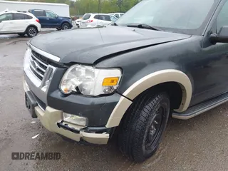 2010 Ford Explorer Eddie Bauer с VIN 1FMEU7EE8AUA91404, выставлен на аукционе IAAI как лот 42312125 с пробегом 203 945 миль миль и . История ставок и продаж доступна на DreamBid. Изображение 6.