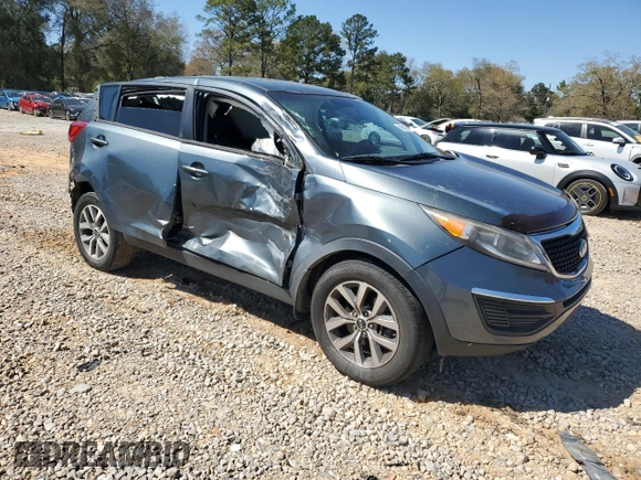 2015 Kia Sportage LX z VIN KNDPB3AC9F7696912, wystawiony jako Copart lot #49886235 z przebiegiem 178 324 mil mil oraz Szkoda całkowita • Salvage title. Historia ofert i sprzedaży dostępna na DreamBid. Obrazek 4.