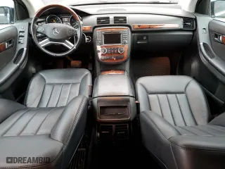 2010 Mercedes-Benz R-Class R 350 with VIN 4JGCB6FE8AA108158, listed as a Copart auction lot 81341984 with 135,402 mi miles and Salvage Title. Bid and sale history available at carsss.com. Image 8.