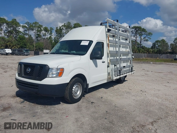 2020 Nissan NV Cargo SV z VIN 1N6BF0LY8LN803023, wystawiony jako IAAI lot #41555879 z przebiegiem 54 421 mil mil oraz . Historia ofert i sprzedaży dostępna na DreamBid. Obrazek 18.
