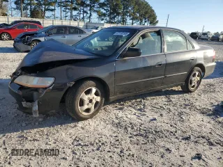 2000 Honda Accord EX z VIN 1HGCG565XYA116337, wystawiony jako Copart lot #47110165 z przebiegiem 255 989 mil mil oraz Szkoda całkowita • Salvage title. Historia ofert i sprzedaży dostępna na DreamBid. Obrazek 1.