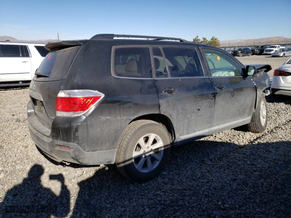 2013 Toyota Highlander with VIN 5TDBK3EH5DS179285, listed as a Copart auction lot 42011065 with 0 mi miles and Salvage Title. Bid and sale history available at carsss.com. Image 3.