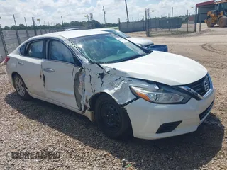 2017 Nissan Altima S with VIN 1N4AL3AP4HN323478, listed as a IAAI auction lot 42537225 with 104,739 mi miles and . Bid and sale history available at DreamBid. Image 1.