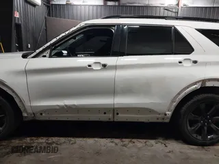 2020 Ford Explorer ST with VIN 1FM5K8GC5LGB55780, listed as a IAAI auction lot 41158868 with 60,462 mi miles and . Bid and sale history available at DreamBid. Image 15.