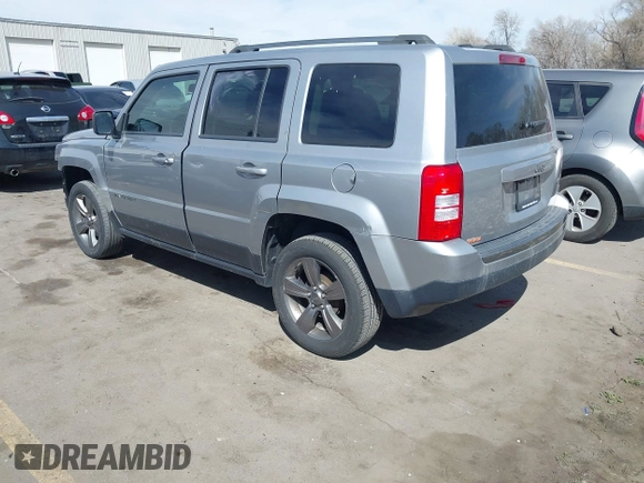 2016 Jeep Patriot Sport with VIN 1C4NJPBA3GD748035, listed as a IAAI auction lot 41894795 with 191,353 mi miles and . Bid and sale history available at DreamBid. Image 3.