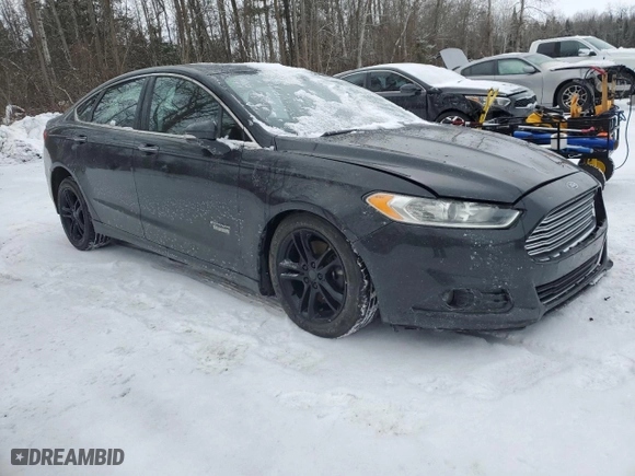 2015 Ford Fusion Energi Titanium with VIN 3FA6P0SU0FR187258, listed as a Copart auction lot 41414965 with 0 mi miles and Clean Title. Bid and sale history available at carsss.com. Image 4.