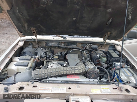 1996 Ford Ranger Splash with VIN 1FTCR14X6TTA69715, listed as a IAAI auction lot 42220603 with 292,607 mi miles and . Bid and sale history available at DreamBid. Image 10.