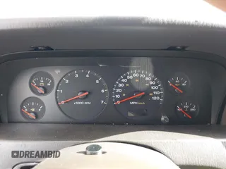 2000 Jeep Grand Cherokee Laredo with VIN 1J4GW48S3YC347711, listed as a IAAI auction lot 42305308 with Not provided miles and . Bid and sale history available at DreamBid. Image 7.