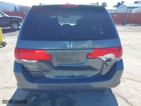 2008 Honda Odyssey EX-L with VIN 5FNRL38618B405810, listed as a IAAI auction lot 41660301 with NaN miles. Bid and sale history available at carsss.com. Image 6.