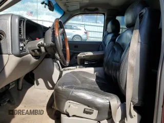 1999 GMC New Sierra 1500 SLE with VIN 2GTEC19T0X1510735, listed as a Copart auction lot 53745825 with 320,517 mi miles and Salvage Title. Bid and sale history available at carsss.com. Image 7.