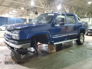 2006 Chevrolet Avalanche Z71 z VIN 3GNEK12Z86G155392, wystawiony jako Copart lot #87063674 z przebiegiem 334 762 mil mil oraz Czysty tytuł • Clean title. Historia ofert i sprzedaży dostępna na DreamBid. Obrazek 1.