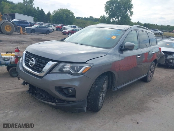 2020 Nissan Pathfinder SV with VIN 5N1DR2BM1LC597564, listed as a IAAI auction lot 40242394 with 157,913 mi miles. Bid and sale history available at carsss.com. Image 17.