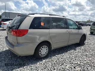 2006 Toyota Sienna CE с VIN 5TDZA23C26S501998, выставлен на аукционе Copart как лот 60785125 с пробегом 203 309 миль миль и Списание • Salvage title. История ставок и продаж доступна на DreamBid. Изображение 3.