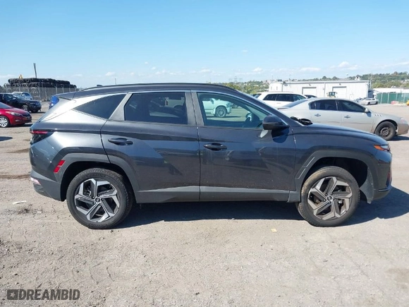 2023 Hyundai Tucson SEL with VIN 5NMJFCAE3PH252432, listed as a IAAI auction lot 40522530 with 8,152 mi miles. Bid and sale history available at carsss.com. Image 13.