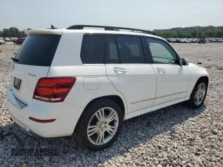 2015 Mercedes-Benz GLK 350 with VIN WDCGG8JB6FG434345, listed as a Copart auction lot 70047154 with 135,098 mi miles and Salvage Title. Bid and sale history available at DreamBid. Image 3.