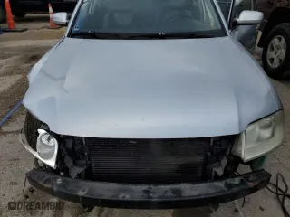 2003 Volkswagen Passat GLX with VIN WVWTH63B63P283411, listed as a Copart auction lot 82626274 with 173,413 mi miles and Salvage Title. Bid and sale history available at carsss.com. Image 11.