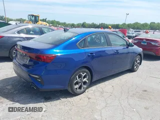 2019 Kia Forte LXS with VIN 3KPF24AD0KE118928, listed as a IAAI auction lot 39548504 with 43,573 mi miles. Bid and sale history available at carsss.com. Image 4.