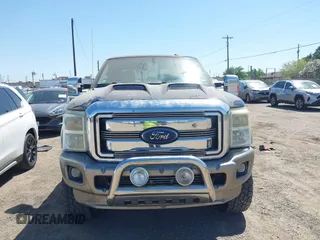 2013 Ford F-250 XL with VIN 1FT7W2BT6DEB59811, listed as a IAAI auction lot 41973603 with 290,010 mi miles and . Bid and sale history available at DreamBid. Image 6.