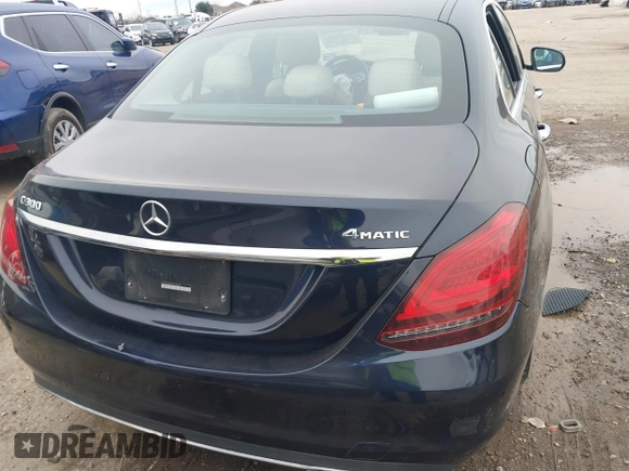 2019 Mercedes-Benz C 300 with VIN 55SWF8DB1KU318294, listed as a IAAI auction lot 41631976 with 102,356 mi miles and . Bid and sale history available at DreamBid. Image 16.