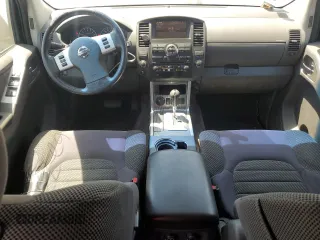 2009 Nissan Pathfinder S с VIN 5N1AR18B39C609161, выставлен на аукционе Copart как лот 62730495 с пробегом 213 768 миль миль и Списание • Salvage title. История ставок и продаж доступна на DreamBid. Изображение 8.