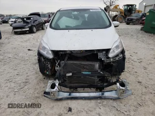 2017 Ford C-Max Energi SE with VIN 1FADP5EU3HL102060, listed as a Copart auction lot 44784654 with 88,088 mi miles. Bid and sale history available at carsss.com. Image 5.
