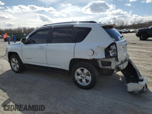 2014 Jeep Compass Latitude with VIN 1C4NJCEAXED531759, listed as a Copart auction lot 50620335 with 144,803 mi miles and Salvage Title. Bid and sale history available at carsss.com. Image 2.
