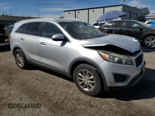 2016 Kia Sorento LX with VIN 5XYPGDA38GG014646, listed as a Copart auction lot 50840585 with 95,922 mi miles and Salvage Title. Bid and sale history available at DreamBid. Image 4.