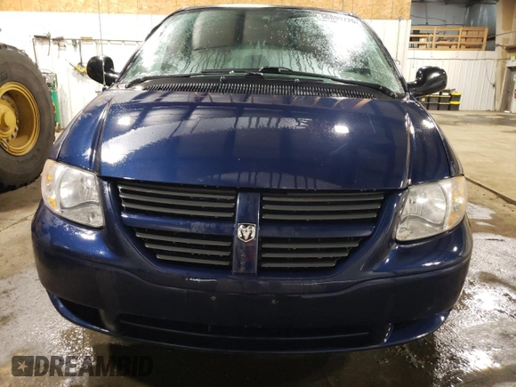 2006 Dodge Grand Caravan SE с VIN 1D4GP24E26B673545, выставлен на аукционе Copart как лот 56899775 с пробегом 77 687 миль миль и Списание • Salvage title. История ставок и продаж доступна на DreamBid. Изображение 5.