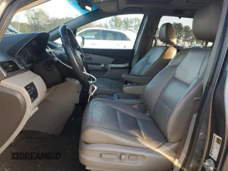 2011 Honda Odyssey EX-L with VIN 5FNRL5H68BB068345, listed as a Copart auction lot 44045635 with 181,164 mi miles and Salvage Title. Bid and sale history available at DreamBid. Image 7.