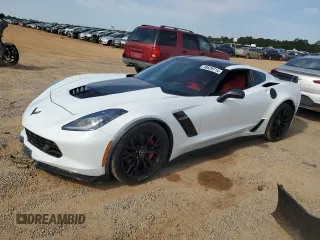 2015 Chevrolet Corvette Z06 3LZ with VIN 1G1YU2D64F5609100, listed as a Copart auction lot 58628714 with 45,992 mi miles and Salvage Title. Bid and sale history available at carsss.com. Image 1.