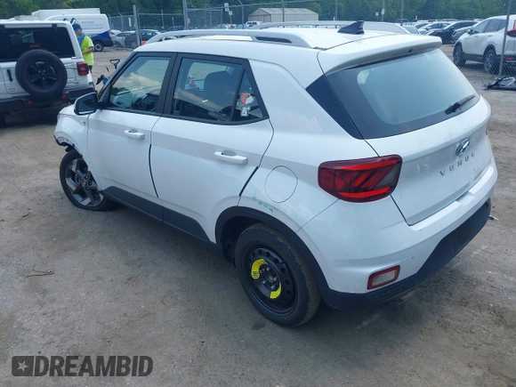 2022 Hyundai Venue SEL z VIN KMHRC8A33NU159516, wystawiony jako IAAI lot #42684907 z przebiegiem 13 674 mil mil oraz . Historia ofert i sprzedaży dostępna na DreamBid. Obrazek 3.
