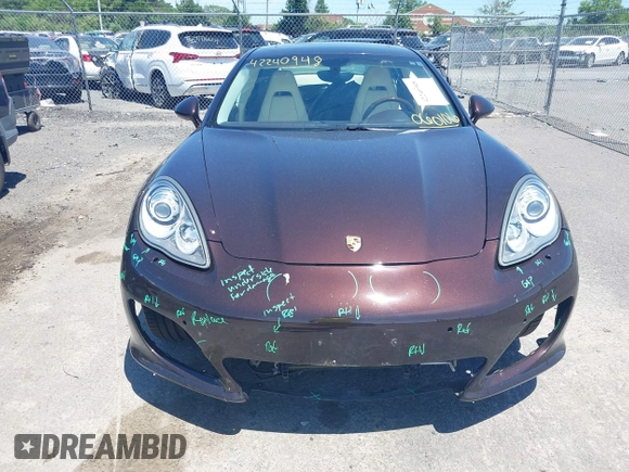 2012 Porsche Panamera S z VIN WP0AB2A75CL060106, wystawiony jako IAAI lot #42240948 z przebiegiem 52 294 mil mil oraz . Historia ofert i sprzedaży dostępna na DreamBid. Obrazek 13.