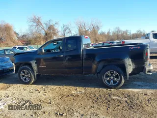 2019 Chevrolet Colorado 4WD Work Truck z VIN 1GCHTBEN9K1226626, wystawiony jako IAAI lot #41411416 z przebiegiem 56 819 mil mil oraz . Historia ofert i sprzedaży dostępna na DreamBid. Obrazek 15.