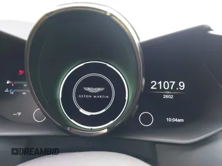 2023 Aston Martin Vantage z VIN SCFSMGAW8PGN08275, wystawiony jako IAAI lot #40460970 z przebiegiem 2 602 mil mil oraz . Historia ofert i sprzedaży dostępna na DreamBid. Obrazek 7.