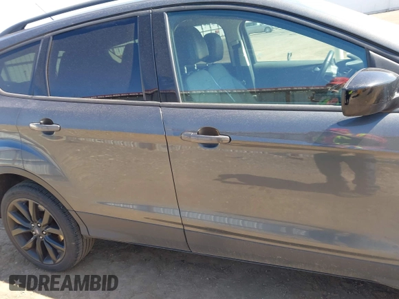 2017 Ford Escape SE with VIN 1FMCU9G94HUE80554, listed as a IAAI auction lot 42039491 with 57,145 mi miles. Bid and sale history available at carsss.com. Image 13.
