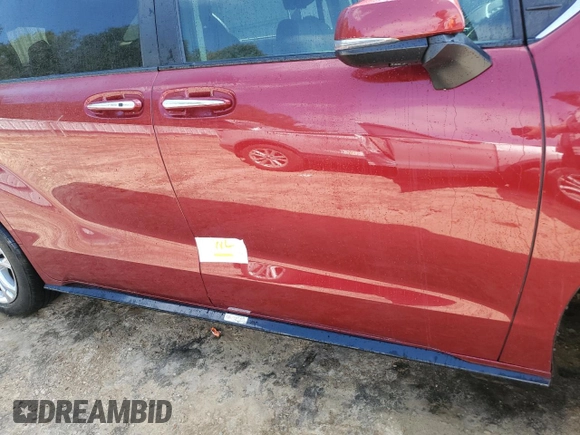2022 Toyota Sienna Platinum z VIN 5TDESKFC3NS064258, wystawiony jako Copart lot #75260414 z przebiegiem Nie podano mil oraz Szkoda całkowita • Salvage title. Historia ofert i sprzedaży dostępna na DreamBid. Obrazek 13.