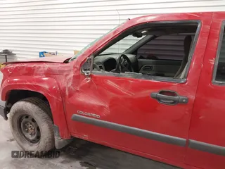 2005 Chevrolet Colorado 1SF LS Z71 with VIN 1GCDT136458224587, listed as a IAAI auction lot 42085184 with 225,359 mi miles. Bid and sale history available at carsss.com. Image 15.
