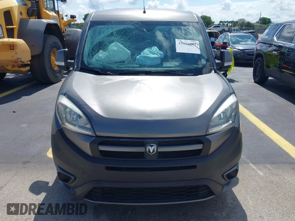 2017 Ram ProMaster City Cargo Tradesman z VIN ZFBERFAB9H6D25646, wystawiony jako IAAI lot #42258881 z przebiegiem 92 286 mil mil oraz . Historia ofert i sprzedaży dostępna na DreamBid. Obrazek 13.