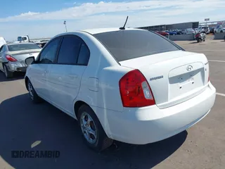 2010 Hyundai Accent GLS с VIN KMHCN4AC8AU488778, выставлен на аукционе IAAI как лот 40151349 с пробегом 174 002 миль миль и . История ставок и продаж доступна на DreamBid. Изображение 3.