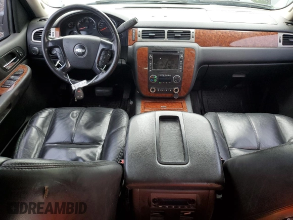 2008 Chevrolet Avalanche LTZ with VIN 3GNFK12328G105235, listed as a Copart auction lot 56678465 with 160,447 mi miles and Salvage title. Bid and sale history available at DreamBid. Image 8.