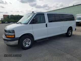 2018 Chevrolet Express Passenger LT z VIN 1GAZGPFPXJ1234733, wystawiony jako Copart lot #59728105 z przebiegiem 92 513 mil mil oraz Szkoda całkowita • Salvage title. Historia ofert i sprzedaży dostępna na DreamBid. Obrazek 1.