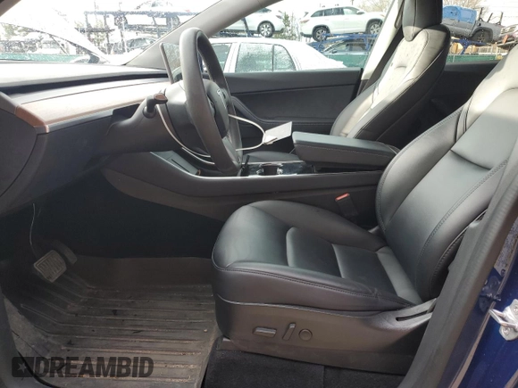 2020 Tesla Model Y Long Range z VIN 5YJYGDEE8LF029553, wystawiony jako Copart lot #51010665 z przebiegiem 42 877 mil mil oraz Szkoda całkowita • Salvage title. Historia ofert i sprzedaży dostępna na DreamBid. Obrazek 7.