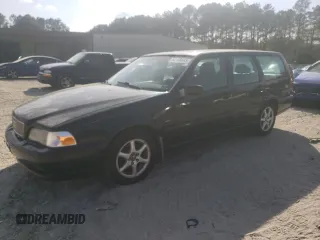 1998 Volvo V70 GLT with VIN YV1LW5673W2493239, listed as a Copart auction lot 54188645 with 153,874 mi miles and Clean Title. Bid and sale history available at carsss.com. Image 1.