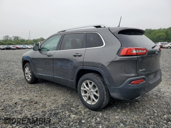 2017 Jeep Cherokee Latitude with VIN 1C4PJMCS8HW505261, listed as a Copart auction lot 60284375 with 37,744 mi miles and Salvage title. Bid and sale history available at DreamBid. Image 2.